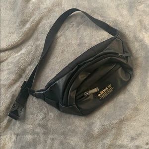 Adidas fanny pack